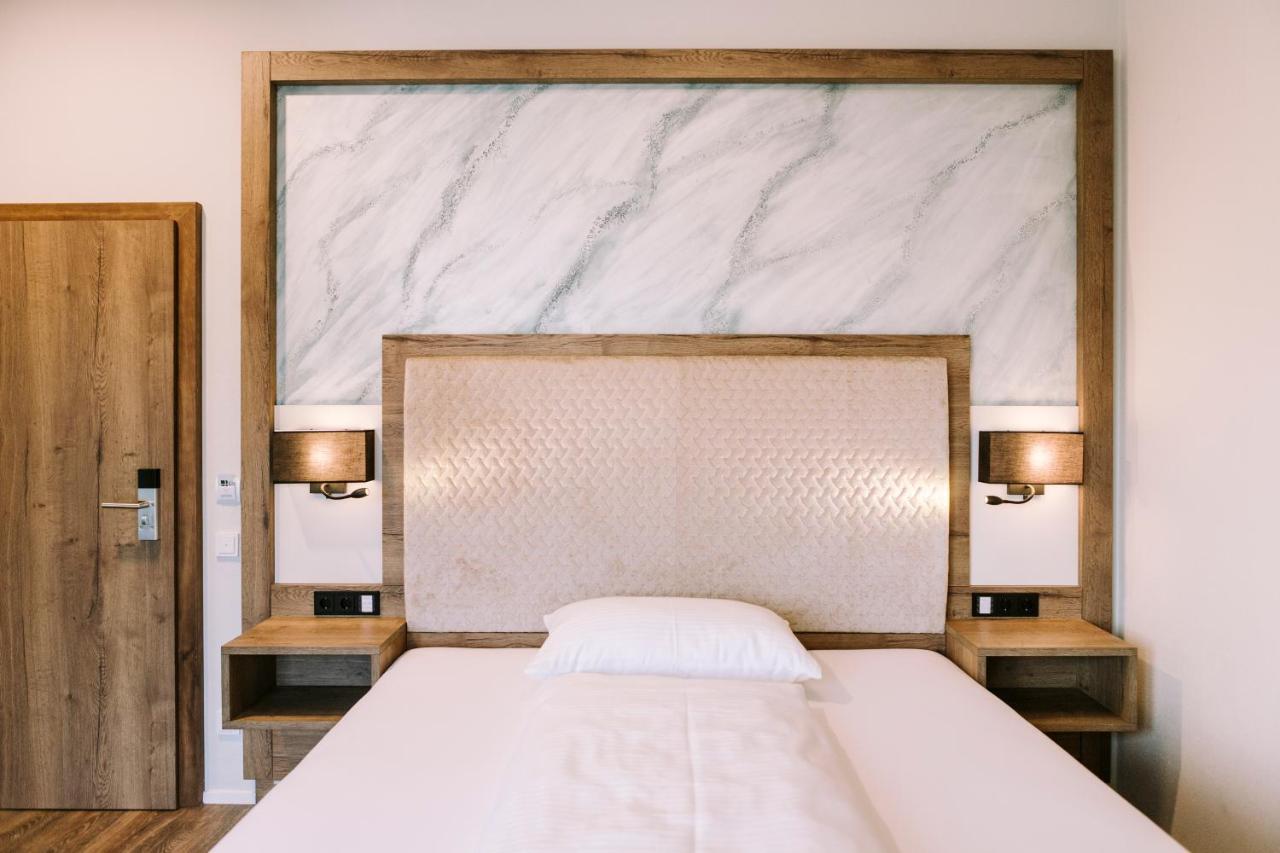 Hotel Traunfall Viecht 外观 照片